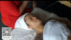 美容院手法的面部按摩手法,在于美容師們對面部經絡與穴位的掌握和力度的掌控