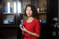 檀香水潤精華是美容院產品中補預為補水之王